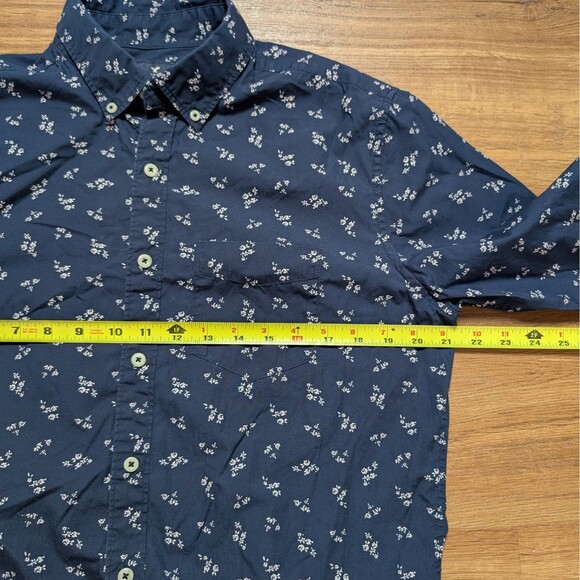 American Eagle Seriously Soft Button Down Shirt Mens Medium Cotton Floral Print - Picture 8 of 10